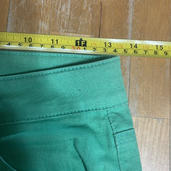 Women’s Kenneth Cole New York green jeans - Picture 7 of 8